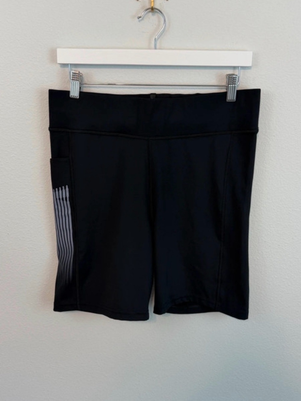 Savage X Fenty Black Bike Shorts with Side Stripe Pocket